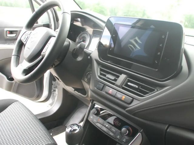 Suzuki S-Cross AllGrip Hybrid