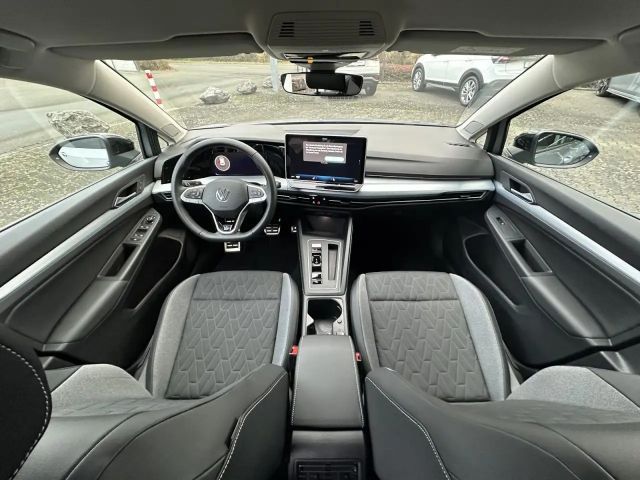 Volkswagen Golf 1.5 eTSI DSG Golf VIII