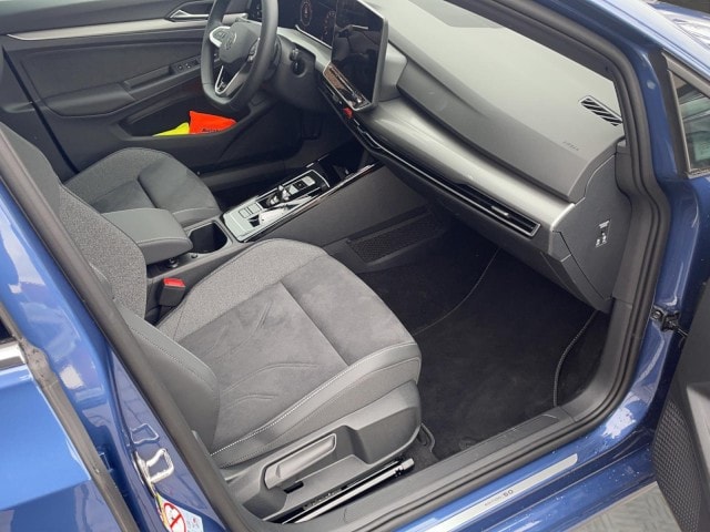 Volkswagen Golf 1.5 eTSI DSG Golf VIII