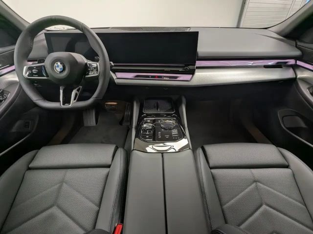 BMW 520 520d M-Sport