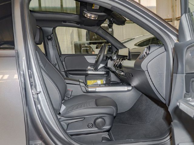 Mercedes-Benz GLB 200 GLB 200 d