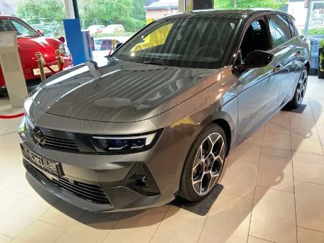Opel Astra Ultimate