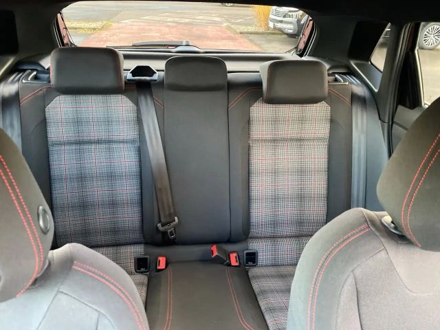 Volkswagen Polo 2.0 TSI GTI