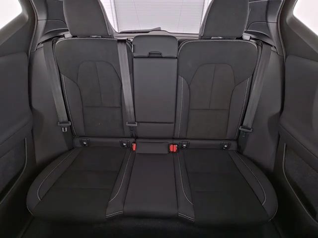 Volvo XC40 Dark Ultra