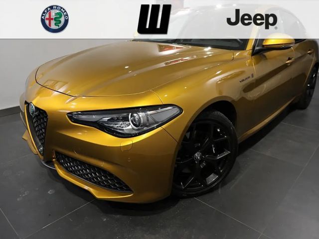 Alfa Romeo Giulia AT8 AWD Q4