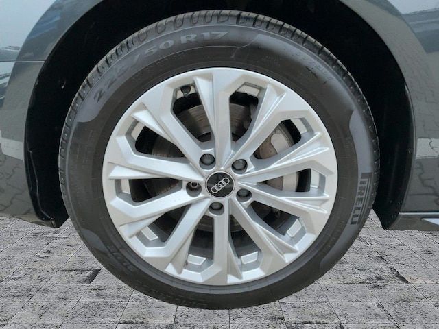 Audi A4 40 TFSI Avant Quattro S-Tronic