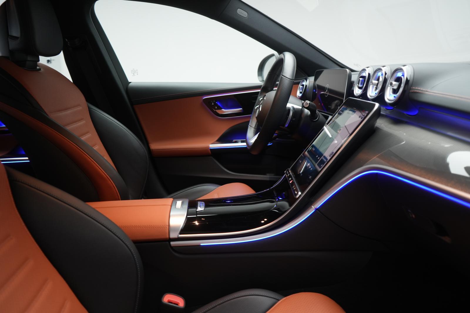 Mercedes-Benz C 220 AMG Line C 220 d Sedan