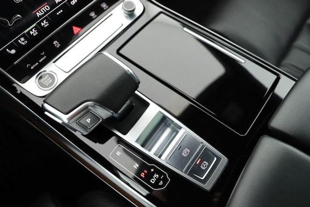 Audi A8 60 TFSI Hybride Quattro