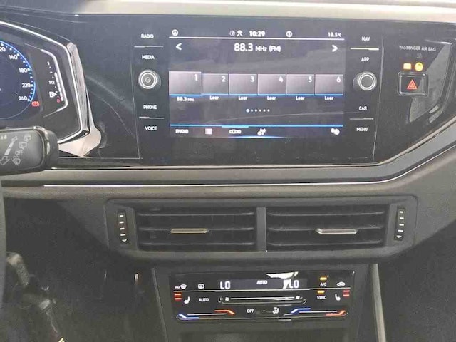 Volkswagen Polo 1.0 TSI DSG R-Line