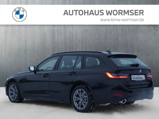 BMW 330 330e Touring