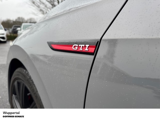 Volkswagen Golf DSG GTI