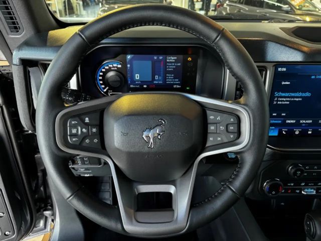 Ford Bronco 4x4 AWD Outer Banks