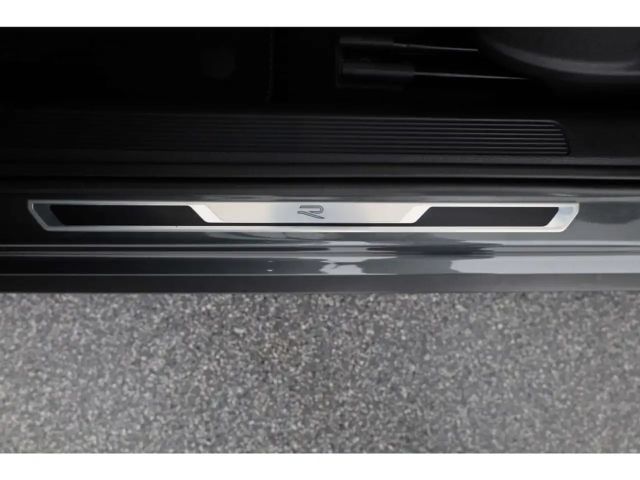 Volkswagen T-Roc 1.5 TSI DSG R-Line