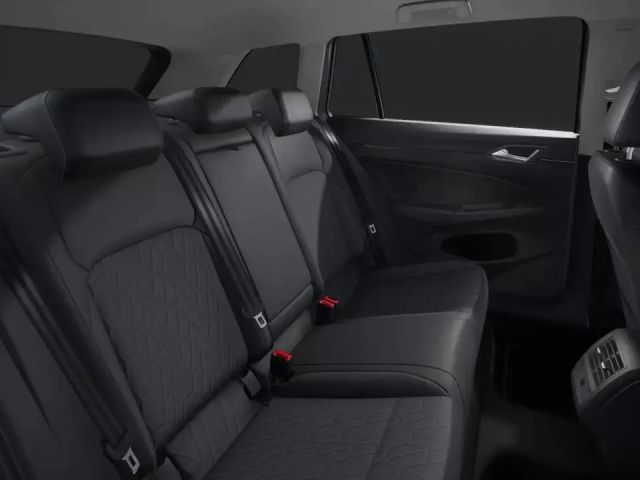 Volkswagen Golf 1.5 TSI Variant