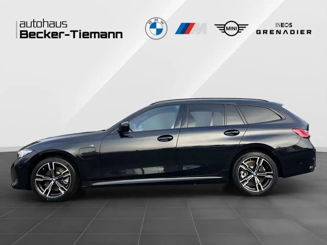 BMW 330 330e M-Sport Touring