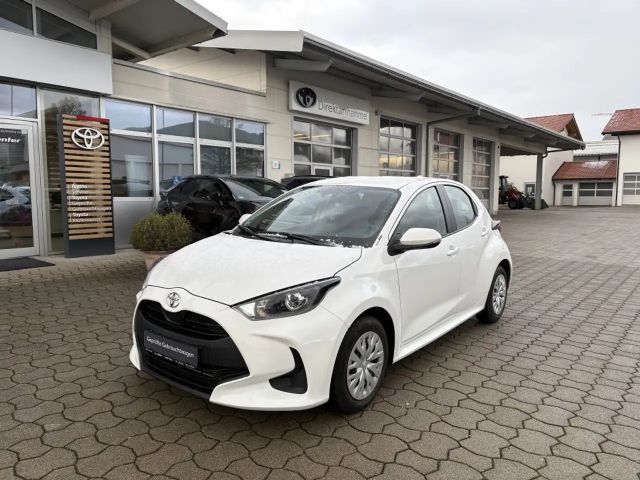 Toyota Yaris 1.0 VVT-i Comfort Hatchback