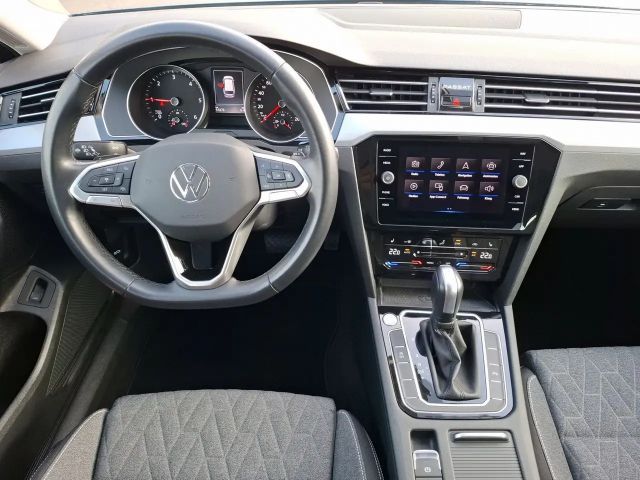 Volkswagen Passat 2.0 TDI Business DSG Variant