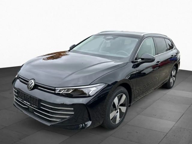 Volkswagen Passat 1.5 eTSI Business IQ.Drive