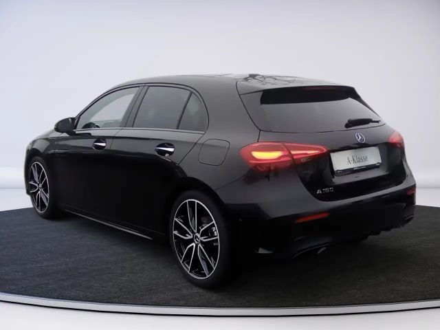 Mercedes-Benz A 180 AMG Line Hatchback