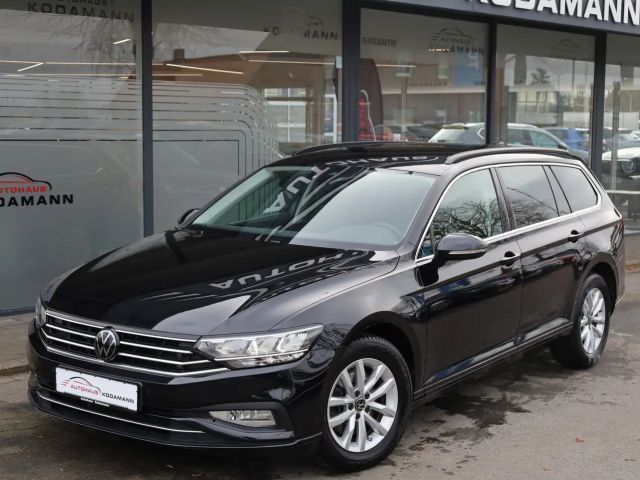 Volkswagen Passat 1.5 TSI Business Variant