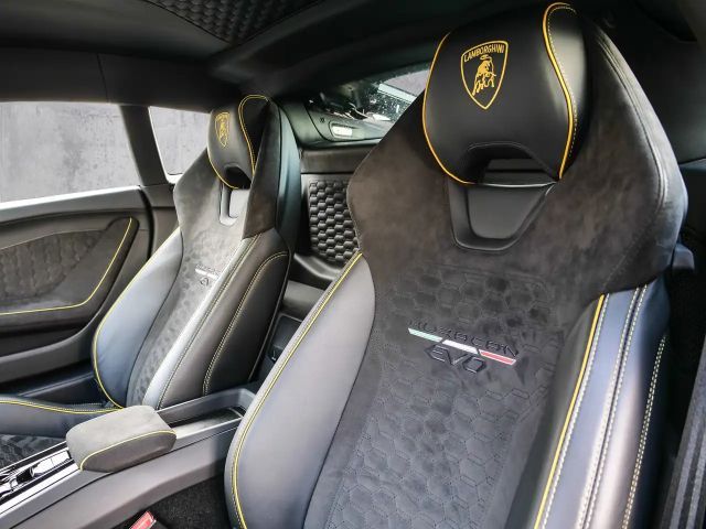 Lamborghini Huracan EVO