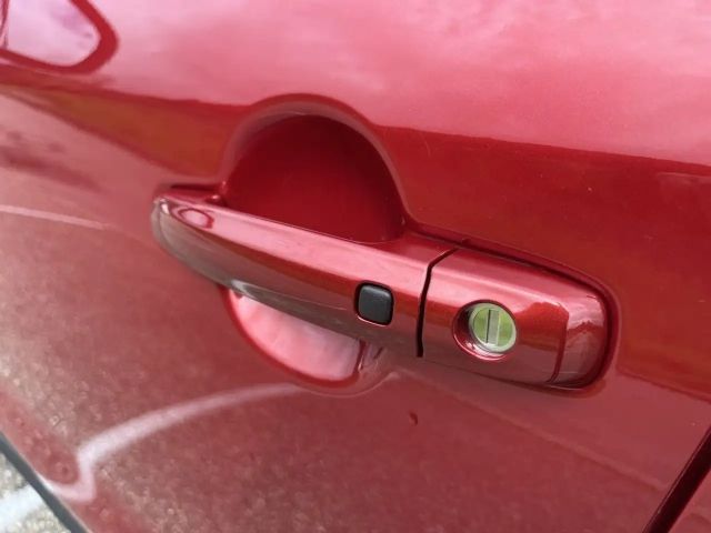 Suzuki S-Cross Hybrid