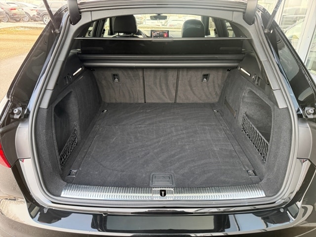 Audi A4 40 TFSI Avant S-Line S-Tronic