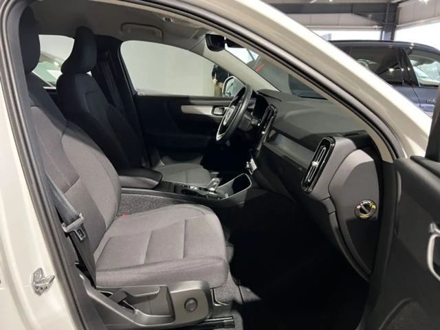 Volvo XC40 Momentum T3