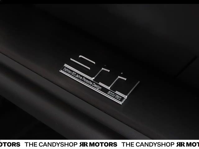 Porsche 911 4 Cabrio GTS Targa