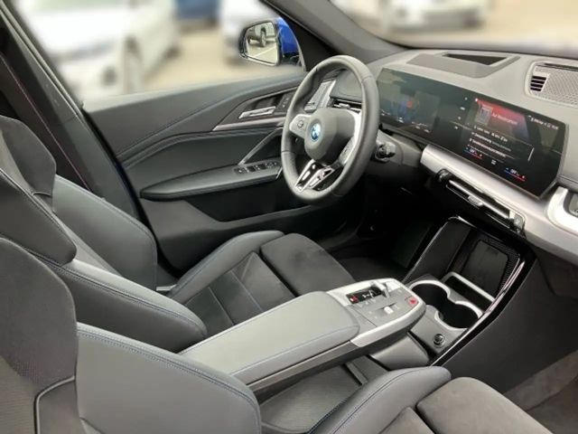BMW iX1 xDrive30