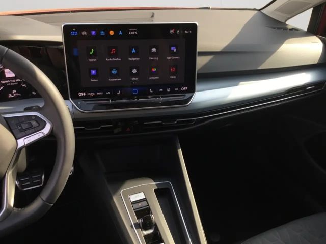 Volkswagen Golf 1.5 eTSI DSG Golf VIII