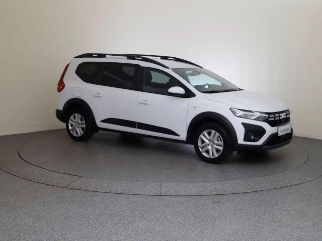 Dacia Jogger Expression 1.6 E-TECH Hybrid