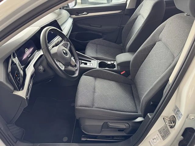 Volkswagen Golf DSG Life Variant