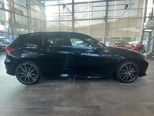 BMW 135 135i Coupé xDrive