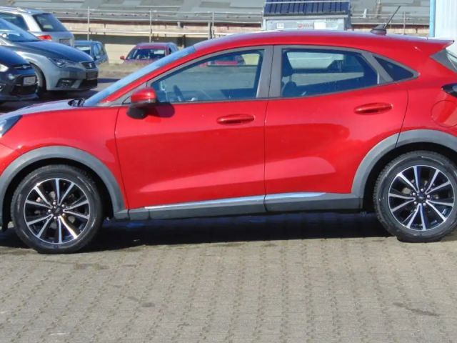 Ford Puma EcoBoost Titanium