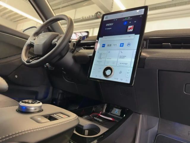 Ford Mustang Mach-E AWD GT