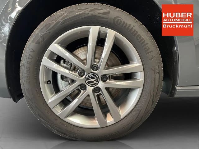 Volkswagen Touran DSG Plus