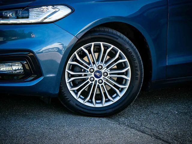 Ford Mondeo Traveller 2,0 EcoBlue SCR Aut. *LED*KAMERA*WINT...