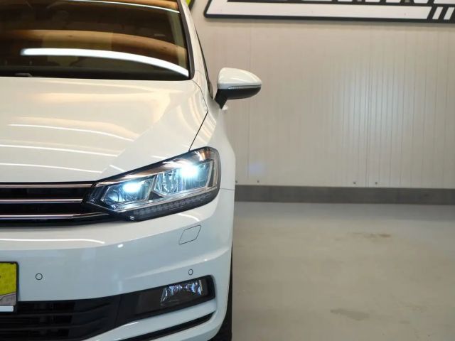 Volkswagen Touran DSG