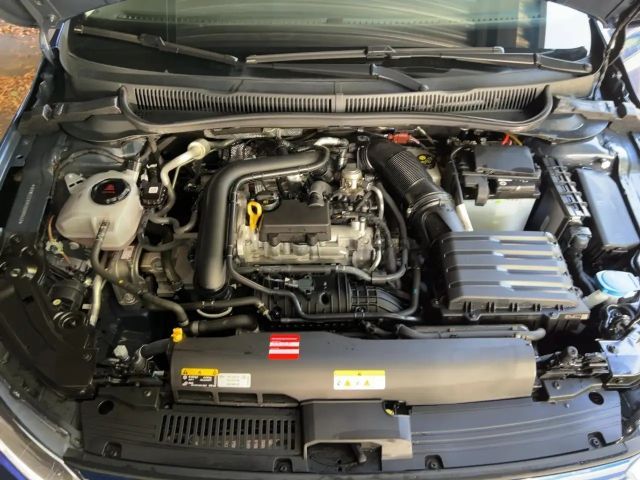 Volkswagen Polo 1.0 TSI DSG Style