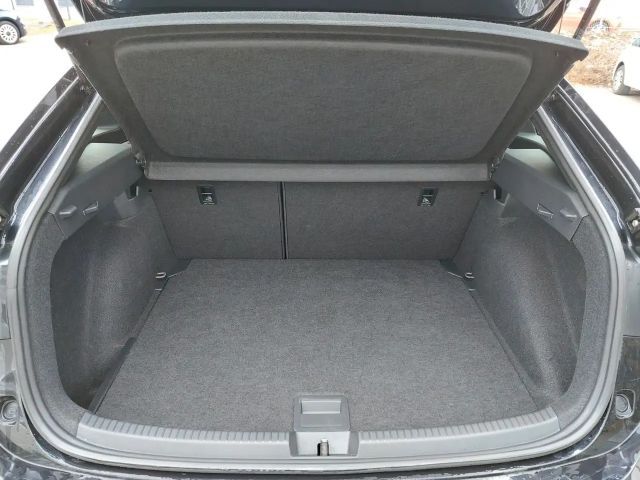 Volkswagen Taigo 1.5 TSI DSG R-Line