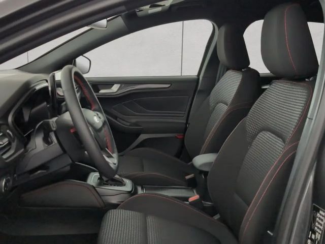 Ford Focus ST Line Wagon