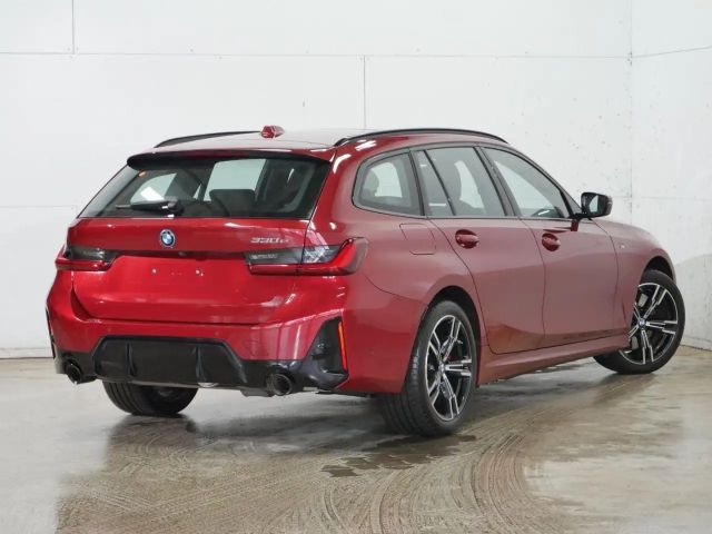 BMW 330 330e M-Sport Touring