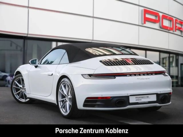 Porsche 992 Cabrio Carrera