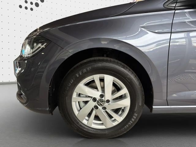 Volkswagen Polo 1.0 TSI DSG Style
