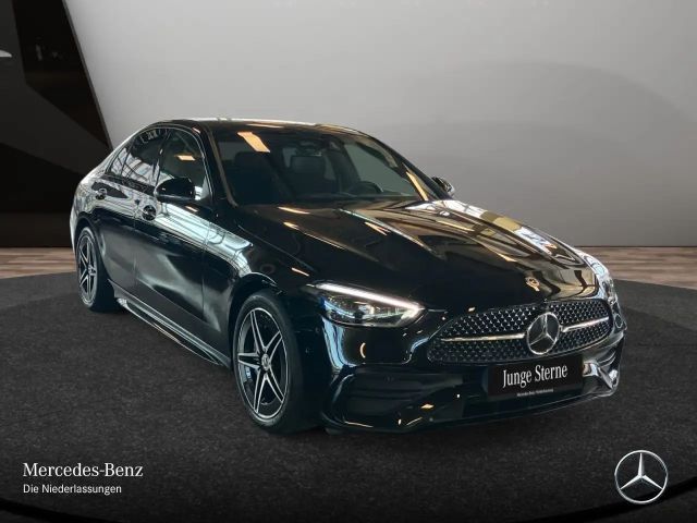 Mercedes-Benz C 180 AMG Line Sedan