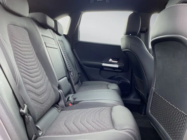 Mercedes-Benz B 200 Progressive