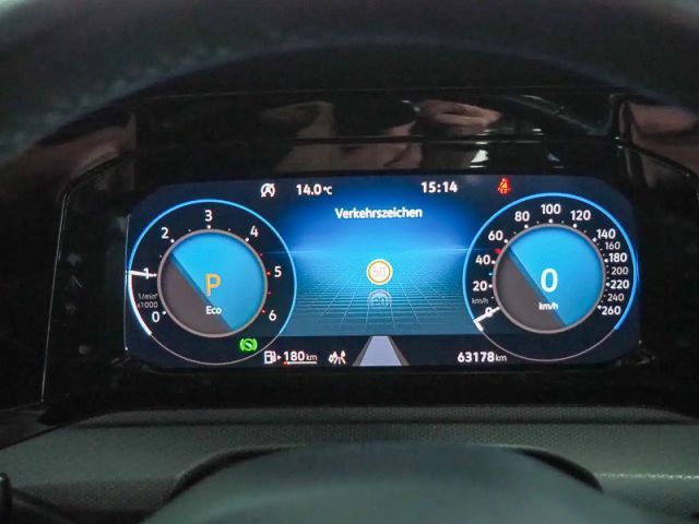 Volkswagen Golf 2.0 TDI DSG Golf VIII