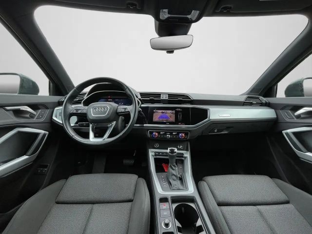 Audi Q3 S-Tronic