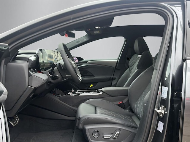 Audi A6 e-tron Avant Quattro